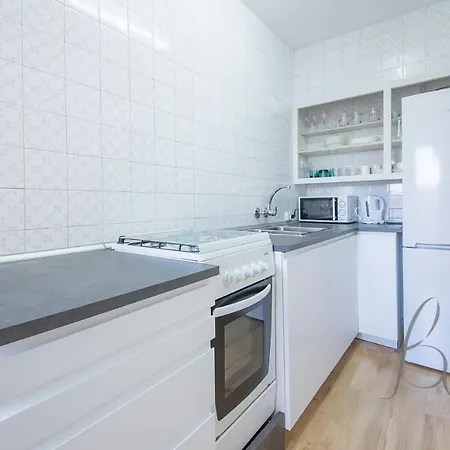 Montserrat 32-2 Appartement *